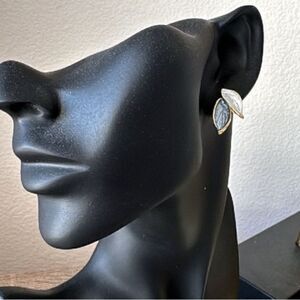 Bohemian leaf earrings N371